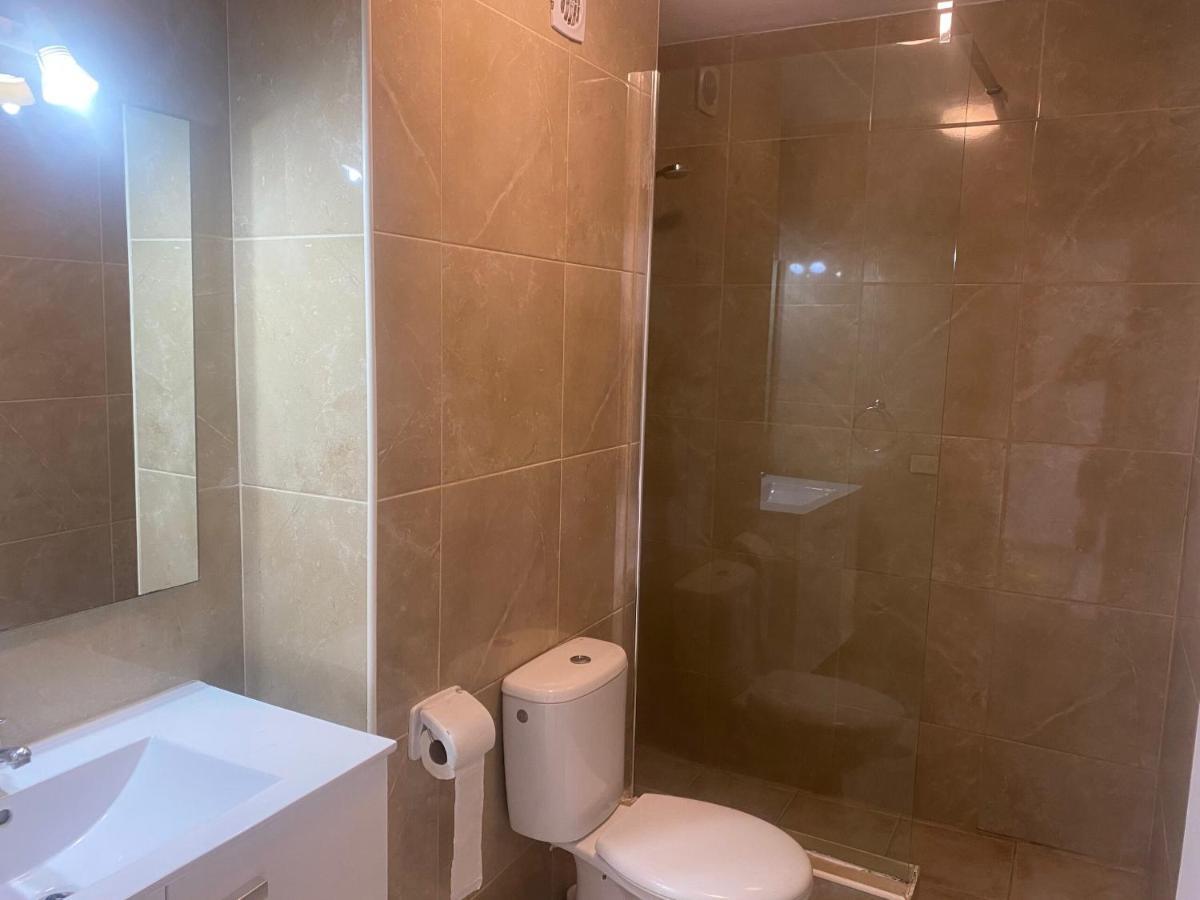 Apartments Victoria Court 1 6A2 อาโรนา ภายนอก รูปภาพ
